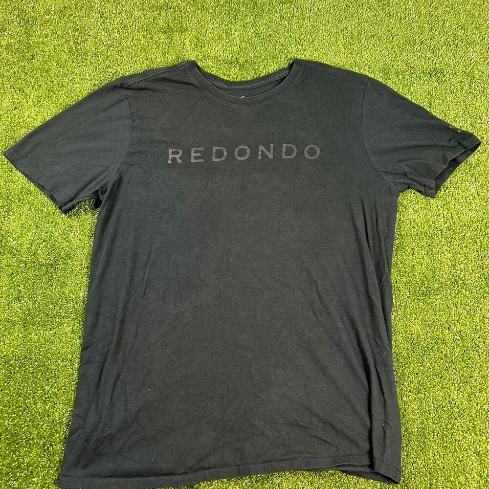 Nike Men's Black and Navy T-shirt